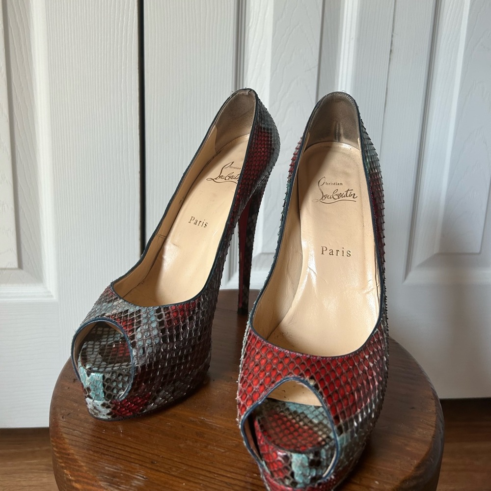 Christian Louboutin Lady Peep Python 150 Multi Water Snake Pump
